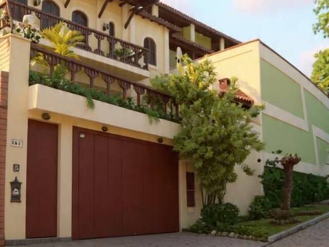 #27 - Casa para Venda em Rio de Janeiro - RJ
